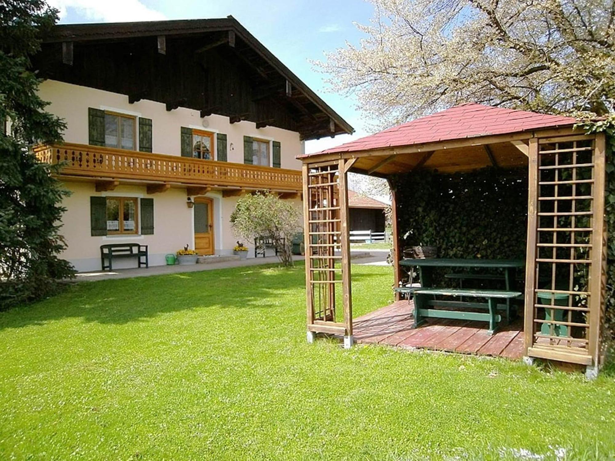 Alluring Holiday Home In Ubersee With Whirlpool Exterior photo